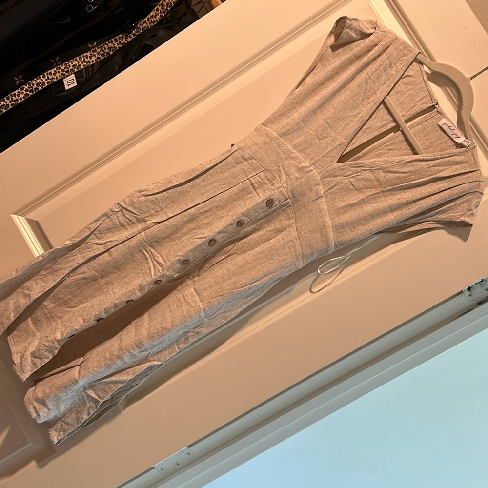 Linen dress